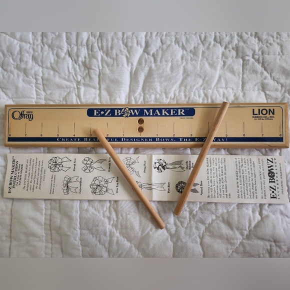 BOW MAKER E-Z Lion Ribbon Co INC - Picture 3 of 9